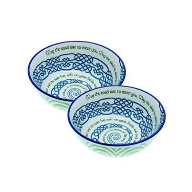 Imagem de Royal Tara Conjunto de 2 tigelas de bênção de cerâmica irlandesa de utensílios de cozinha com nós celtas para servir sopas, ensopados, saladas, porcelana de osso, tigela para cozinha (verde, maio, paz e abençoação)