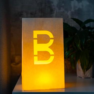 Imagem de WYMM Letra B iluminada - Bolsas luminosas perfeitas para faixa personalizada de feliz aniversário, decorações de propostas, decorações de festa de noivado e faixa de parabéns para o seu ente querido