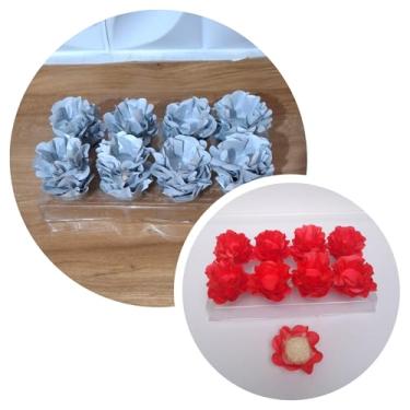 Imagem de Forminhas para Doces, 80 Peças Decorativas em Formato de Flor para Festas, Casamentos e Aniversários (Prata e Vermelha)