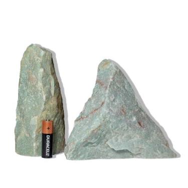 Imagem de 10 Quartzo Verde Pedra Pé Serrado 500g a 1Kg Apx 11cm Tipo B - Cristai