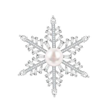 Imagem de KristLand - Broche de floco de neve elegante em prata Art Déco para mulheres, pérola de água doce com zircônia cúbica AAA flocos de neve de inverno, corsage, presente de Natal para mãe
