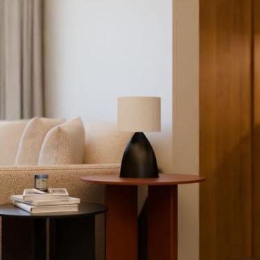 Imagem de Abajur luminaria de Mesa Clássico Bojudo Preto Com Cupula Algodao Branca Para Decoração Casa, Sala e Cabeceira, Cama, Quarto, ou Escritório