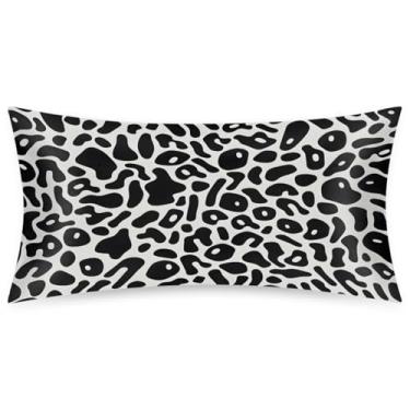 Imagem de Fronha de cetim para cabelo e pele animal pele vaca macia antiderrapante capas de travesseiro sem zíper com fecho de envelope fronha tamanho king size para cama sofá mulheres homens meninos meninas