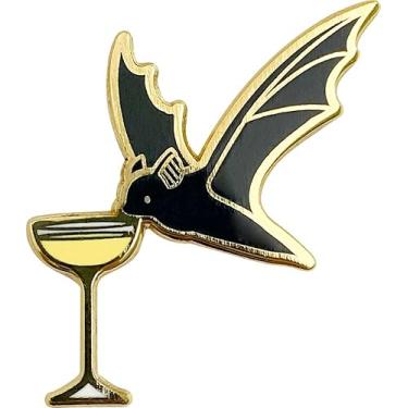 Imagem de Bacardi Cocktail Enamel Pins for Bartender Aprons, Jackets, Backpacks and Purses, Shirt and Suit Lapels, Button Badges Brooch Fashion Jewelry (Bacardi Daiquiri)