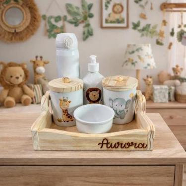Imagem de Kit Higiene Bebê Porcelana Personalizado Com Nome E Garrafa - Sem Marc