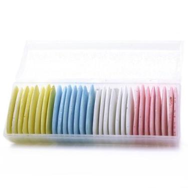 Imagem de Giz Triangular para Marcar Tecido Cores Sortidas 30 Unidades - Lanmax