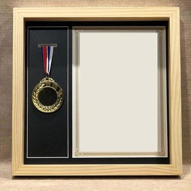 Imagem de Moldura De Exibição De Medalha, Molduras De Fotos De Caixa 3d De Medalha Esportivamoldura De Foto De Imagem Com Certificado Personalizado Com Título, Wood Color, 1 Medal + A4 certificate