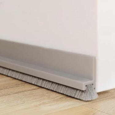 Imagem de Tira de vedação da escova inferior da porta com escova contra poeira, bloqueador de borracha, à prova de insetos, reduz o ruído, tiras de vedação autoadesivas (cinza)