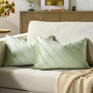 Imagem de GIGIZAZA Capas de almofada de veludo verde sálvia 30 x 50, conjunto de 2 capas decorativas de sofá capas modernas de almofada lombar para sala de estar