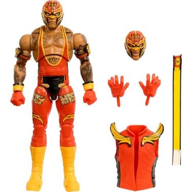 Imagem de Mattel WWE Ultimate Edition Action Figure & Accessories, 6-inch Rey Mysterio Collectible Set with Swappable Heads & Hands, 30 Articulation Points