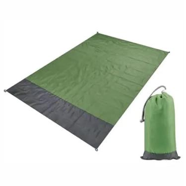 Imagem de Tapete Impermeável Dobrável 2x2,10m para Praia, Camping e Piquenique com Pinos e Mosquetão(Verde)