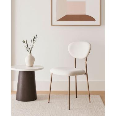 Imagem de Cadeira Lívia com Estrutura Dourada em Aço Carbono – Exclusiva