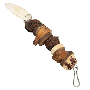 Imagem de Yctze Brinquedos de Mastigar Pássaros para Papagaios - Osso de Choco e Porca Pendurado Brinquedo de Mastigar - Registros Naturais e Materiais Seguros Envolve Pássaros e Promove a Saúde do Bico