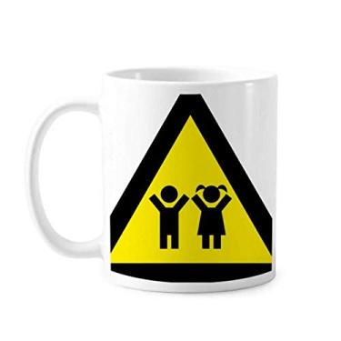Imagem de Símbolo de aviso amarelo preto crianças caneca triângulo cerâmica xícara de café porcelana louça
