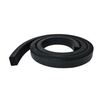 Imagem de Borracha Preta Esponjosa 18X11mm - 1 Metro - Isamaq Seladora
