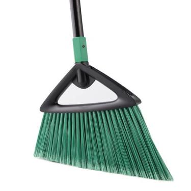 Imagem de Vassoura angular Eyliden com cabo de 146 cm de comprimento para serviç