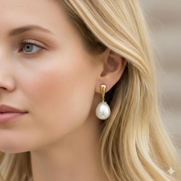 Imagem de Brinco de Ouro 18k com Pérola Natural Biwa em Formato de Gota - no-bra