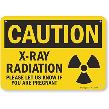 Imagem de SmartSign - Placa S-8154-PL-10 "Caution - Radiação de raio-X, Please Let Us Know If You Are Pregnant" | 17,78 cm x 25,40 cm Plástico preto sobre amarelo
