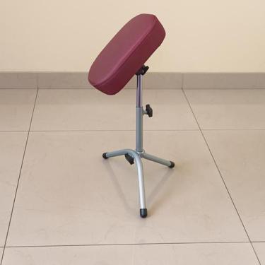 Imagem de Suporte Apoio De Pé Tripé Pedicure - Renovar - MBM DECOR, PRATA / BORD