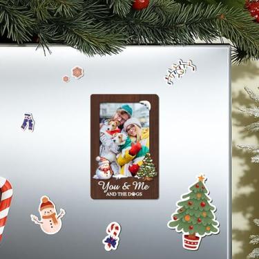 Imagem de GIFTELIX Molduras magnéticas – Presente de Natal para dono de cachorro, casal – você e eu e os cães – Moldura magnética exclusiva para mulheres, homens – Molduras magnéticas para geladeira, armário e