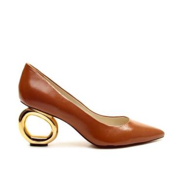 Imagem de Scarpin Couro Marrom Salto Vazado Cecconello 2201002-18, Marrom, 36