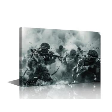 Imagem de Arte de parede militar vigilância de combate Arte emoldurada mostrando soldados presos e carregados em uma cena de emboscada esfumaçada com pano de fundo de helicóptero decoração tática 91 x 61 cm