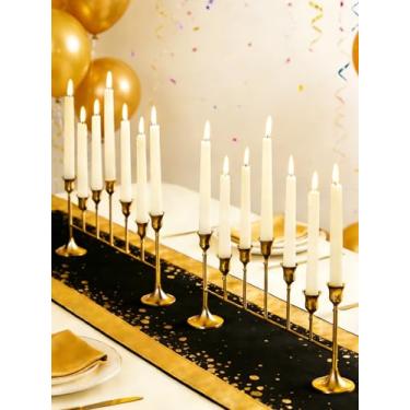 Imagem de NUPTIO Castiçais dourados para centro de mesa: Candelabro cônico de latão para varas de velas - Conjunto de 2 castiçais cônicos longos para decoração de mesa de lareira de festa de aniversário de