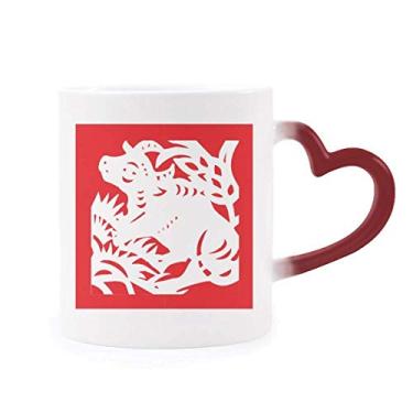 Imagem de Caneca sensível ao calor do zodíaco chinês, corte de papel, copo de grés que muda de cor vermelha