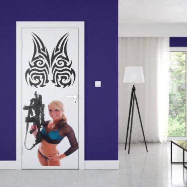 Imagem de Adesivo de Porta Loira Armada 05 - Império da Impressão, P - 70cm x 21