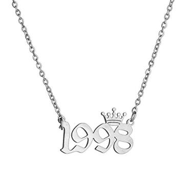 Imagem de MICOMAKA Número de ano de nascimento com colar de coroa, inglês antigo, joia de aniversário memorável para mulheres e meninas, joia de aniversário personalizada, pingente de aço inoxidável de ouro