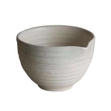 Imagem de Goodies Tigela Matcha branca, cerâmica artesanal, esmaltada, pode ser lavada na lava-louças, segura para micro-ondas, bico sem derramamento para misturar e despejar facilmente, perfeita para matcha