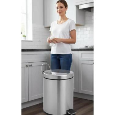 Imagem de Lixeira Inox 5L Pedal: Higiene e Elegância Banheiro - Congratulations 