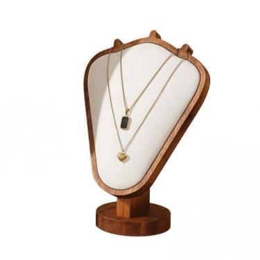 Imagem de SWTOOL Suporte de exibição de colar de madeira cor de nogueira com tapete macio de couro branco suporte organizador de mesa para cômoda programas de vendas em casa (branco)