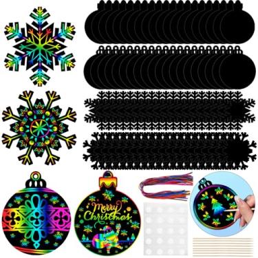 Imagem de Yeaqee 80 peças de enfeites de Natal, raspadinhas, papel de raspadinha, arte de arco-íris com varetas de desenho e fitas, papel mágico de Natal para atividades de inverno, festas em casa, faça você