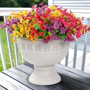 Imagem de Khyxvbcd Flores artificiais para decoração de casa de jardim interno ao ar livre, margarida de flor sintética com folhas de eucalipto, plantas falsas, vegetação, buxo, varanda, pátio, 12 pacotes