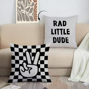Imagem de Rad Little Dude Capas de almofada xadrez pretas 45 x 45 frente e verso, capas de almofada decorativas modernas preppy preto e branco xadrez