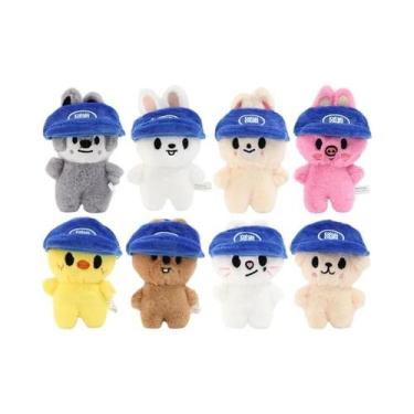 Imagem de Chaveiro De Pelúcia StrayKids: Boneco Fofo De Ídolo Coreano Com Chapéu