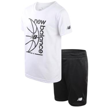 Imagem de New Balance Conjunto de shorts esportivos para meninos - camiseta de desempenho de 2 peças e shorts de basquete - conjunto esportivo para meninos (4-12), Branco e preto, 5-6
