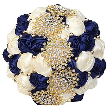 Imagem de Gkvszy Buquê de casamento com pérolas de strass dourado para noiva de quinze anos de quinze anos, dama de honra, cetim rosa, broche, buquê de flores de casamento, azul marinho e marfim, 24 cm