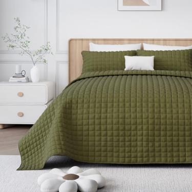 Imagem de WSOFRLAC Conjunto de colcha tamanho Queen, conjunto de edredom de veludo luxuoso com fronhas, colcha macia e leve para todas as estações, verde escuro