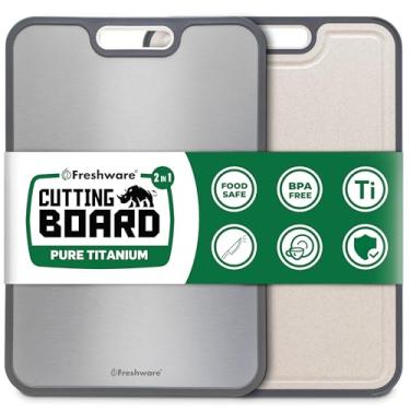 Imagem de Freshware Tábua de corte de titânio para cozinha, tábuas de corte duplas e antiderrapantes, titânio puro/PP, tábua de cortar com ranhuras de suco, pode ser lavada na lava-louças, grande 38,5 cm x 26,7