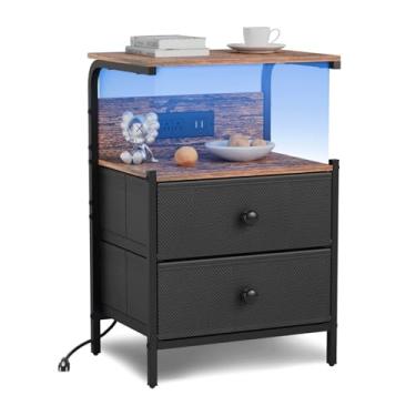 Imagem de Ymesiyou Mesa de cabeceira com estação de carregamento e luzes LED, mesa lateral com 2 gavetas de tecido, mesa de cabeceira para quarto, mesa de centro de armazenamento de 3 níveis, sala de estar (1