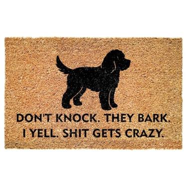 Imagem de Capacho de entrada engraçado Cockapoo - Don't Knock They Bark I Yell Shit Gets Crazy - Citação ousada para varanda - Pátio - Decoração interna - Tapete antiderrapante durável - Donos de animais de