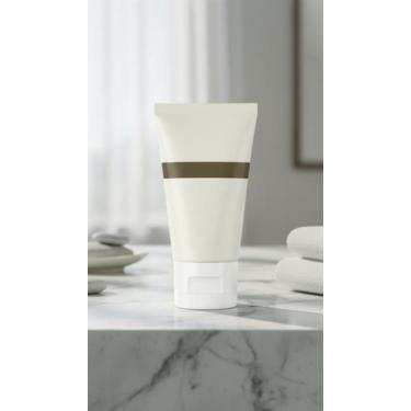 Imagem de Creme Clareador Íntimo Rejuvenescedor 30g - Congratulations Store
