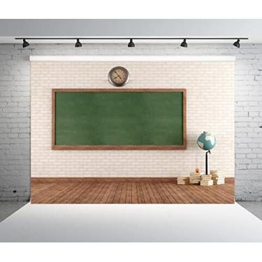 Imagem de BELECO Pano de fundo escolar de tecido de 2,4 x 1,8 m vazio vintage para sala de aula, quadro negro verde contra parede de tijolos, cenário fotográfico para ensino online, crianças, professores,