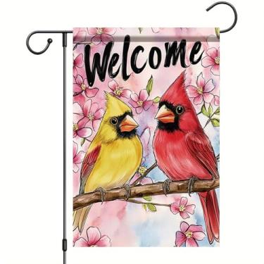 Imagem de Starlit Patio Welcome Bandeira de jardim de boas-vindas de 30 x 45 cm primavera verão cardeais pássaros floral decoração de quintal bonito faixa sazonal dupla face para varanda, gramado, pátio