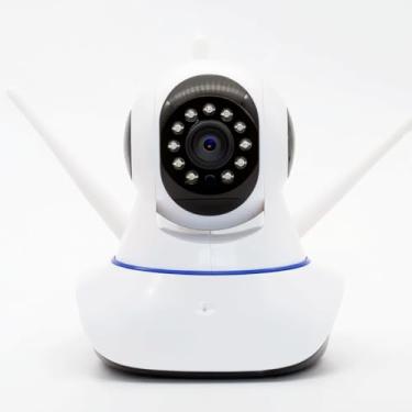 Imagem de Câmera IP Wi-Fi de Segurança, 1080P HD, Visão Noturna 15m, À Prova D'água IP66, Monitoramento Externo, Controle por Aplicativo, Montagem em Parede, Energia Solar e Bateria