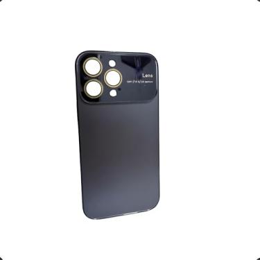 Imagem de Capinha Premium com Efeito Futurista – Compatível com Smartphones de 6,1" e 6,7" (Modelos 2023/2024) – Vidro Fosco + Alta Proteção (Preto, 15 Pro)