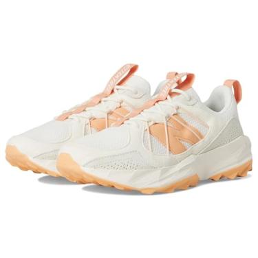 Imagem de New Balance Tênis de corrida feminino Dynasoft Tektrel V1 Suede Trail, Sal marinho/permafrost/laranja seco, 35