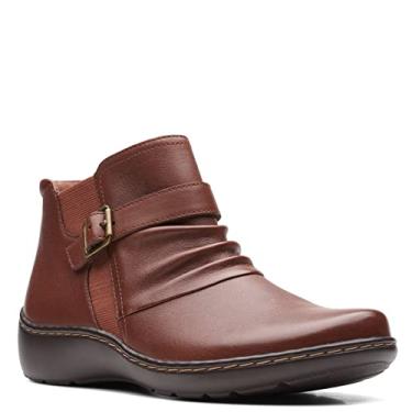 Imagem de Clarks Bota feminina Cora franzida no tornozelo, Couro marrom escuro, 9 Wide